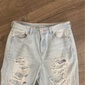 NWOT AMERICAN EAGLE JEANS